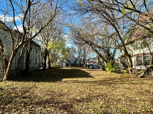926 S Park Street, Kalamazoo, MI 49001