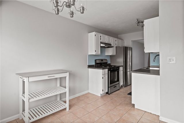 200 Heroux Boulevard 203, Cumberland, RI 02864