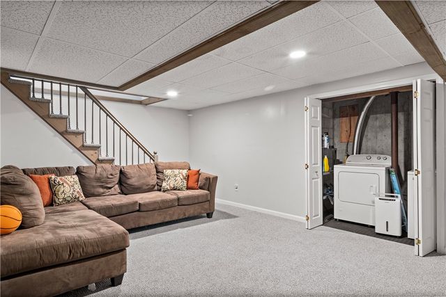 200 Heroux Boulevard 203, Cumberland, RI 02864