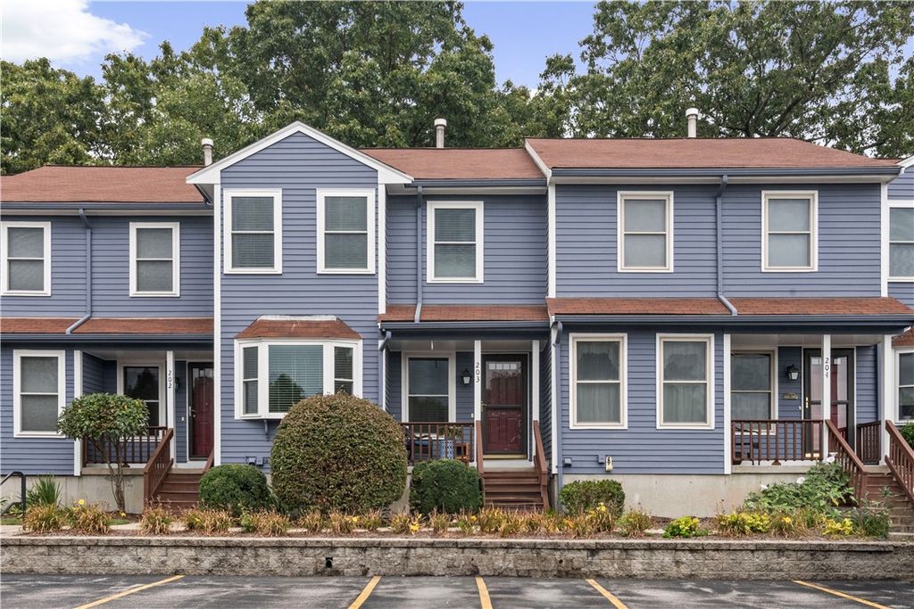 200 Heroux Boulevard 203, Cumberland, RI 02864