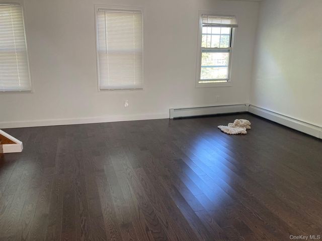 34-07 149 St, Flushing, NY 11354