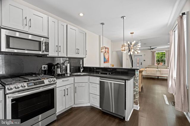 842 N 28TH ST, Philadelphia, PA 19130