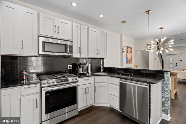 842 N 28TH ST, Philadelphia, PA 19130