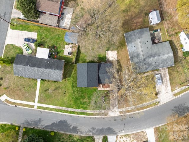 1211 Yuma Street, Charlotte, NC 28213