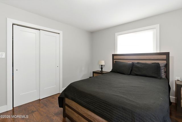 31 Saint Croix Street, Toms River, NJ 08757