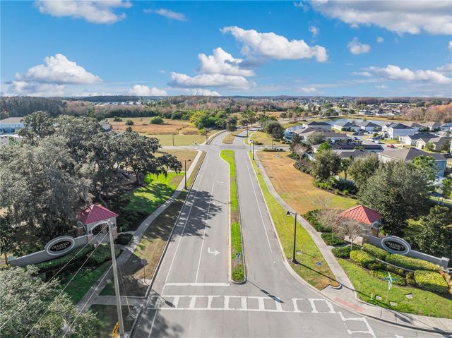 2813 MOSSHIRE CIRCLE, St Cloud, FL 34772