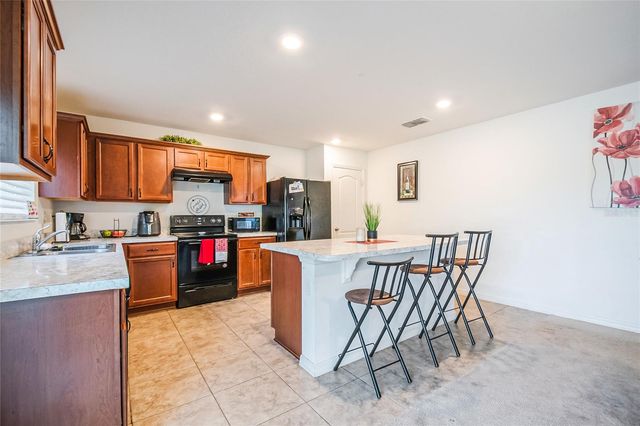 2813 MOSSHIRE CIRCLE, St Cloud, FL 34772