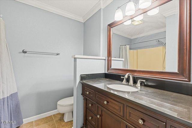 660 Fox Meadow Road Apt 8, Elizabethton, TN 37643