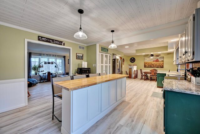 10252 Tiburon Drive, Florence, KY 41042