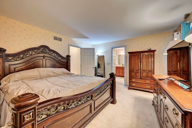 10252 Tiburon Drive, Florence, KY 41042