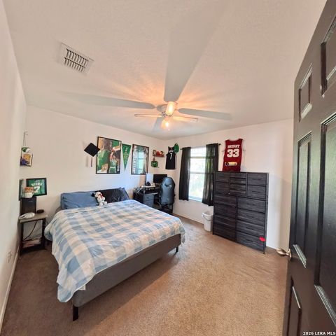 611 Sanderling, San Antonio, TX 78245