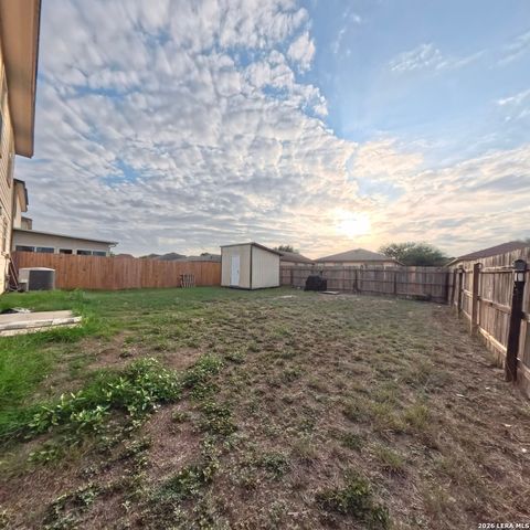 611 Sanderling, San Antonio, TX 78245