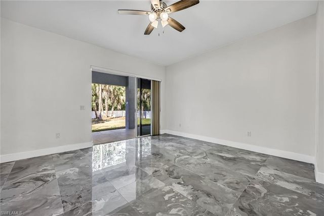 1853 Della DR, Naples, FL 34117
