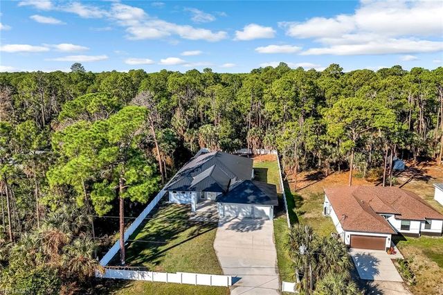 1853 Della DR, Naples, FL 34117