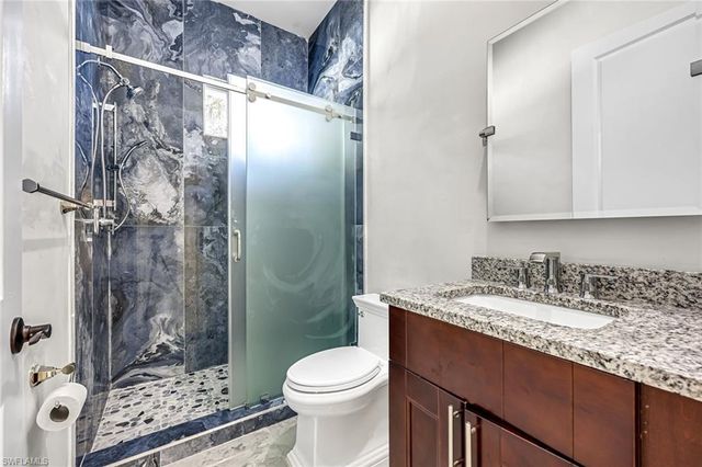 1853 Della DR, Naples, FL 34117