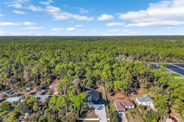 1853 Della DR, Naples, FL 34117