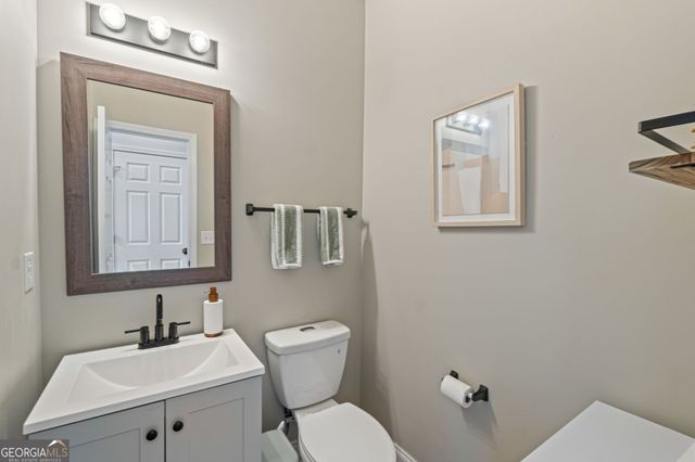 6459 Millstone Cove Drive, Flowery Branch, GA 30542