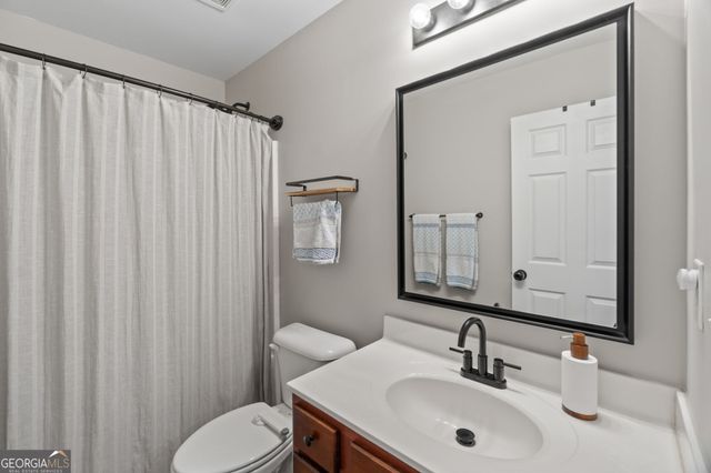 6459 Millstone Cove Drive, Flowery Branch, GA 30542