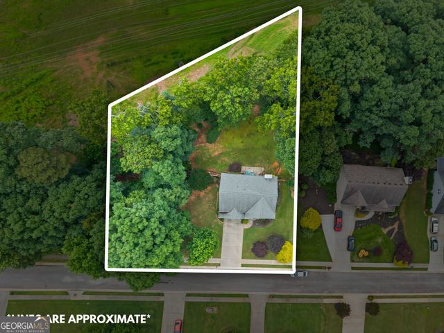 6459 Millstone Cove Drive, Flowery Branch, GA 30542
