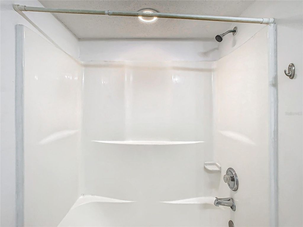 Image 15 of property listing at 12209 WILD IRIS WAY 103, Orlando, FL 32837