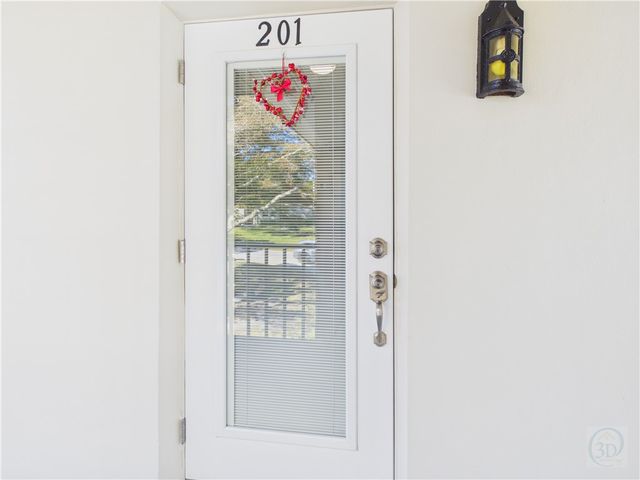 39 Woodland Drive 201, Vero Beach, FL 32962