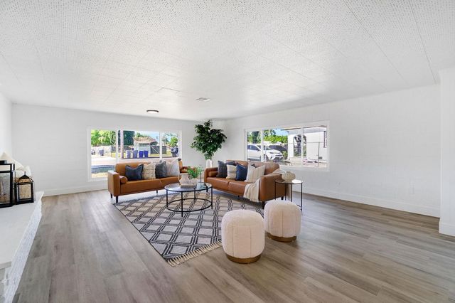 2819 E Tyler Avenue, Fresno, CA 93701