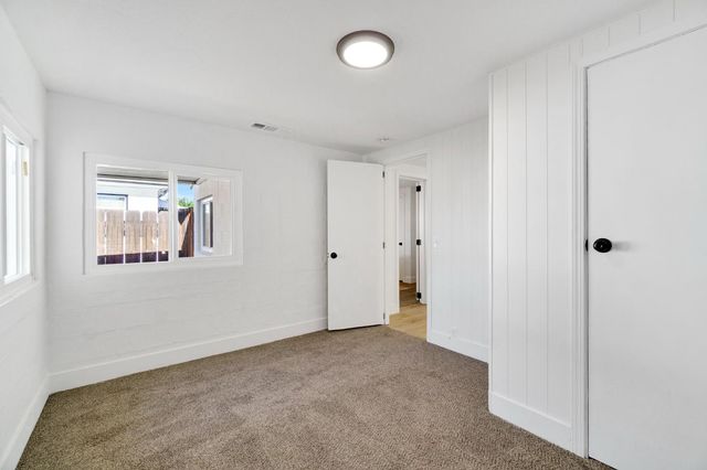 2819 E Tyler Avenue, Fresno, CA 93701