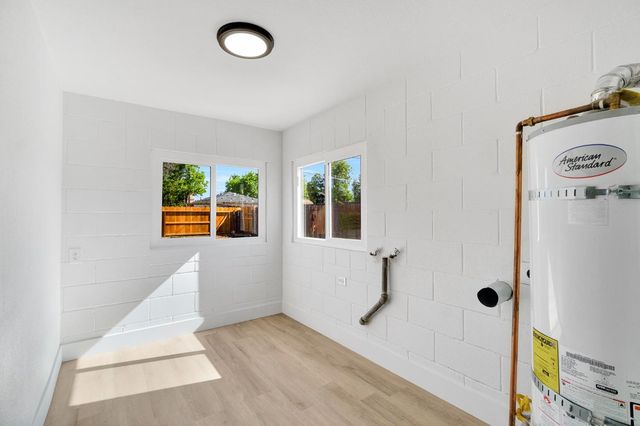 2819 E Tyler Avenue, Fresno, CA 93701