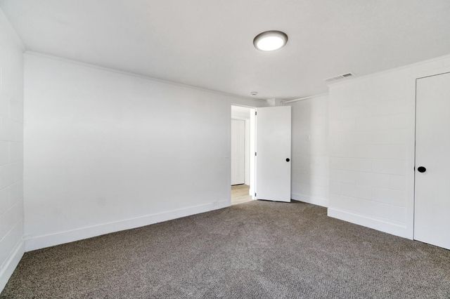 2819 E Tyler Avenue, Fresno, CA 93701