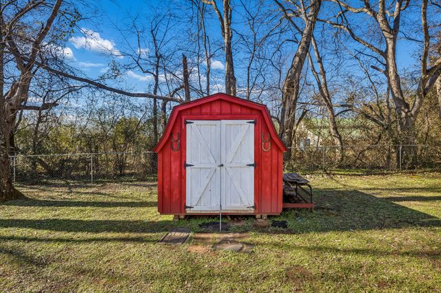 1515 Jarratt Dr, Rockvale, TN 37153