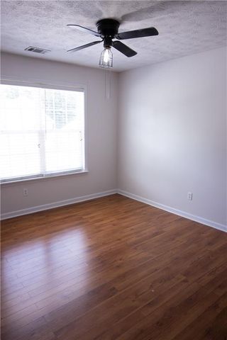 4361 Beaverton Circle, Loganville, GA 30052