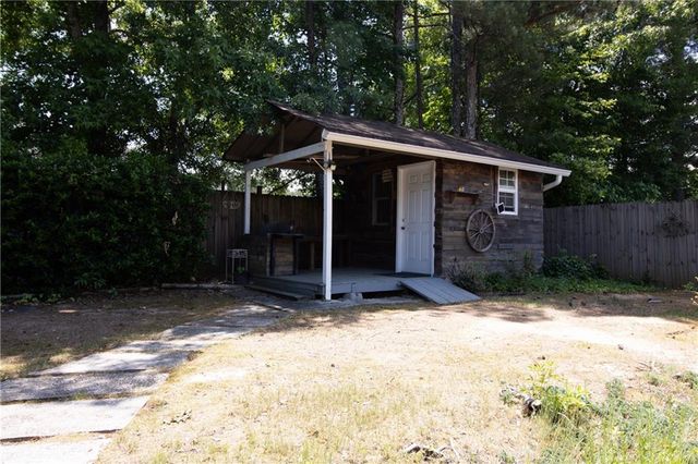 4361 Beaverton Circle, Loganville, GA 30052