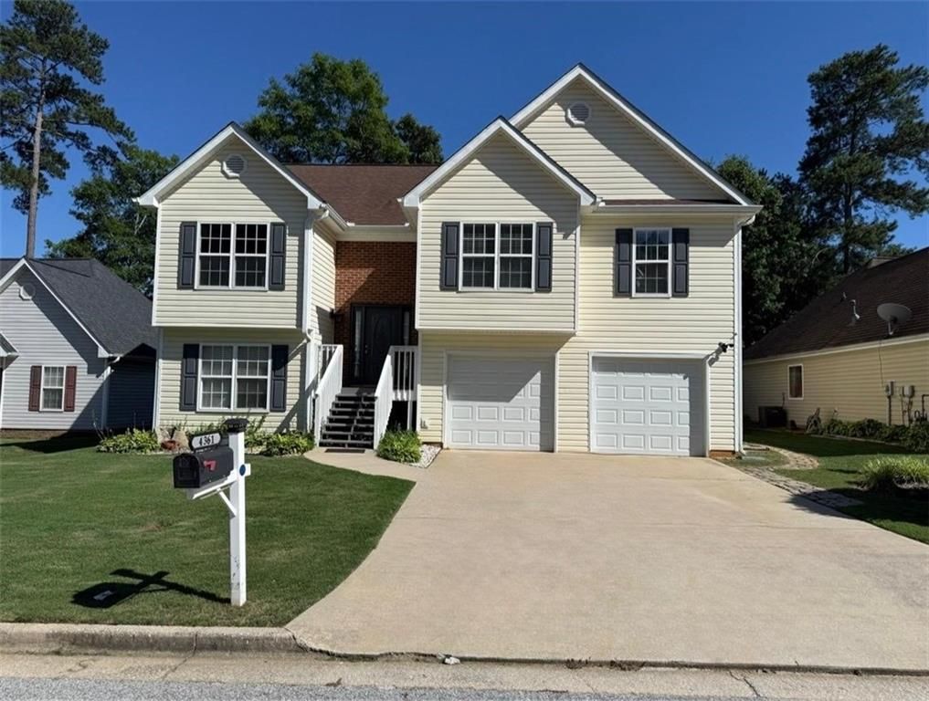 4361 Beaverton Circle, Loganville, GA 30052