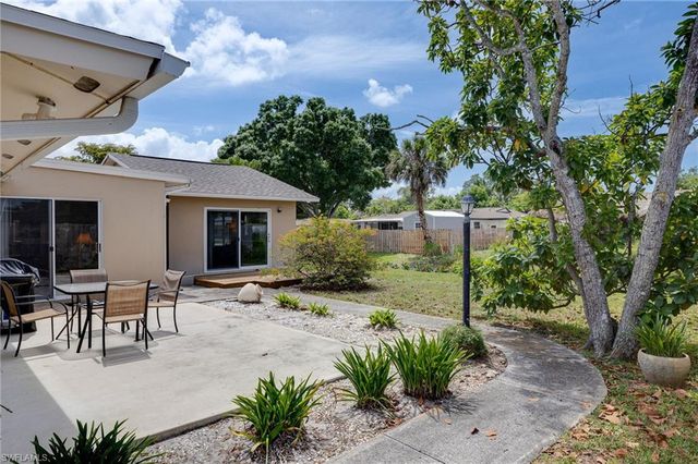 1674 Long Meadow RD, Fort Myers, FL 33919