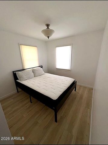 416 E ALICE Avenue, Phoenix, AZ 85020