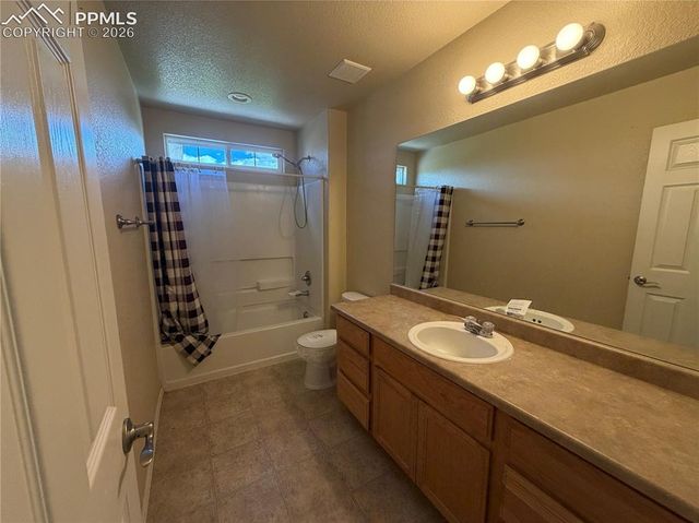 6604 Passing Sky Drive, Colorado Springs, CO 80911