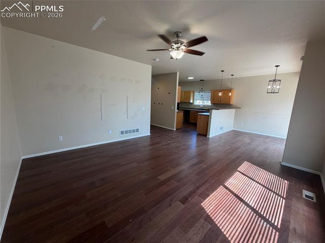 6604 Passing Sky Drive, Colorado Springs, CO 80911
