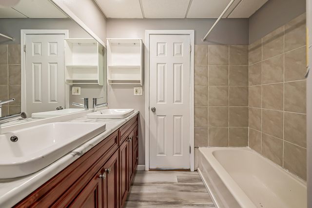 729 Cayuga Street, Ypsilanti, MI 48198