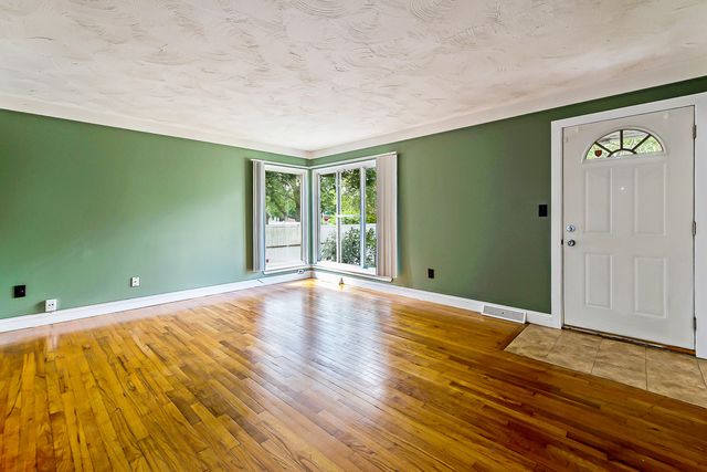 729 Cayuga Street, Ypsilanti, MI 48198
