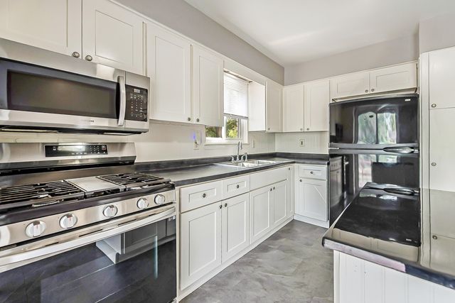 729 Cayuga Street, Ypsilanti, MI 48198