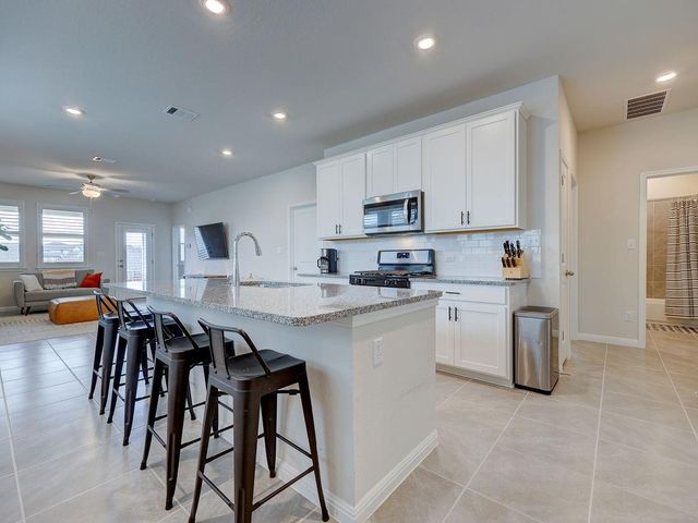 325 Serpens ST, Georgetown, TX 78628