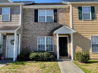 103 Bridgewood Drive, Jacksonville, NC 28546