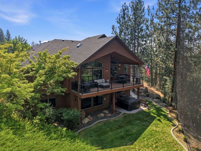 400 N Timberfield Ln, Liberty Lake, WA 99019