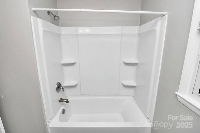 4101 Atmore Street, Charlotte, NC 28205