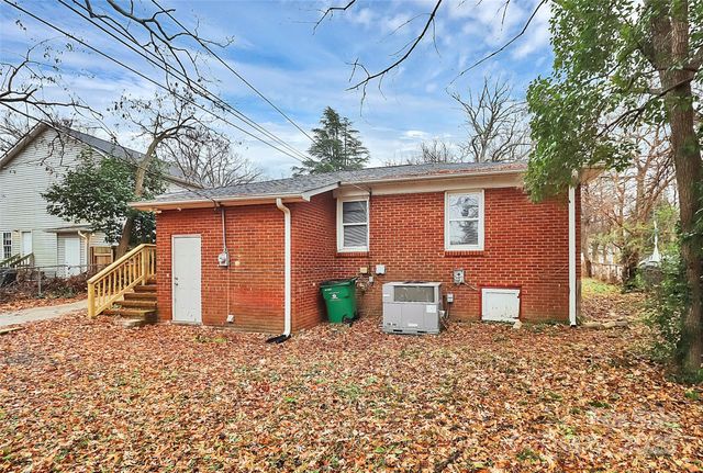 4101 Atmore Street, Charlotte, NC 28205