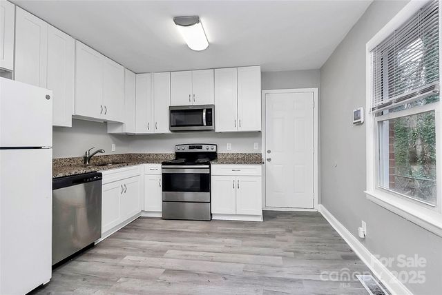 4101 Atmore Street, Charlotte, NC 28205