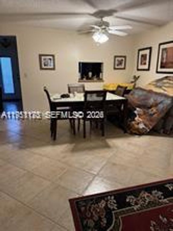 401 SE 3rd St 204, Dania Beach, FL 33004