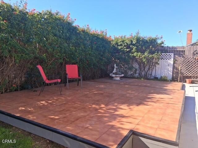 8582 Hollister Street, Ventura, CA 93004