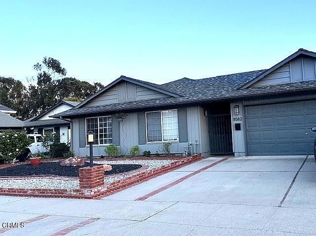 8582 Hollister Street, Ventura, CA 93004