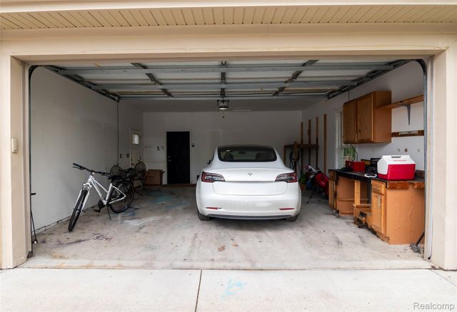 616 Superior Boulevard, Wyandotte, MI 48192